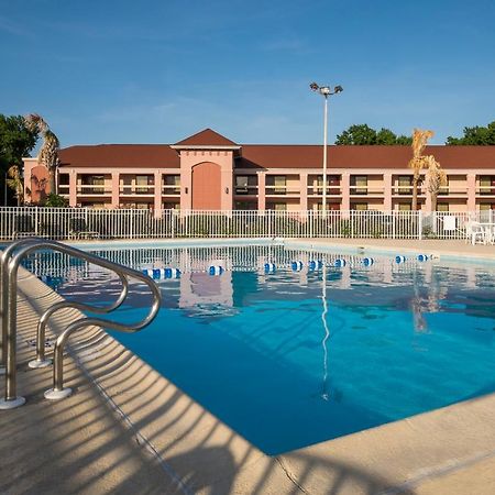Red Roof Inn Virginia Beach-Norfolk Airport Exterior foto